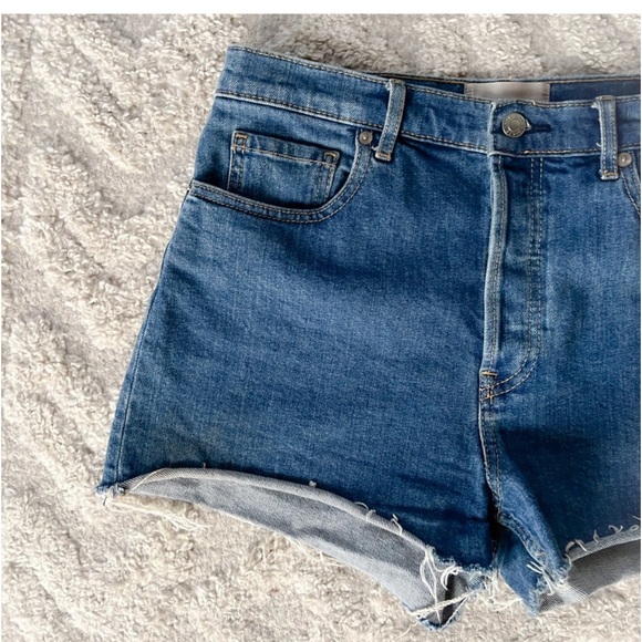 Everlane- The Cheeky Denim Short Size 27 - Picture 6 of 9